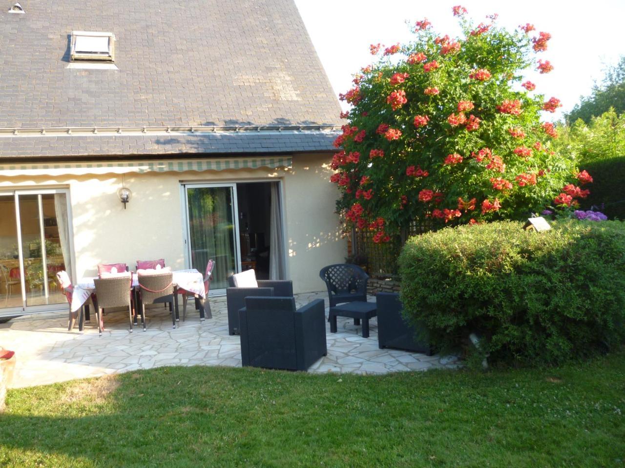 לינה וארוחת בוקר Betton Chez Bernard Et Nicole מראה חיצוני תמונה